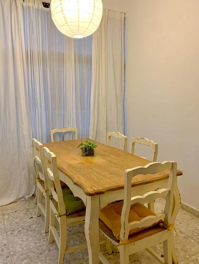 The Bay Laurel Apartment Лимасол Екстериор снимка